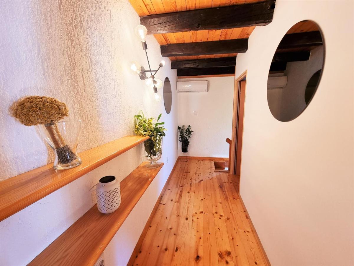 Stonehouse Ana With Jacuzzi Rovinj-Krmed Βίλα Εξωτερικό φωτογραφία