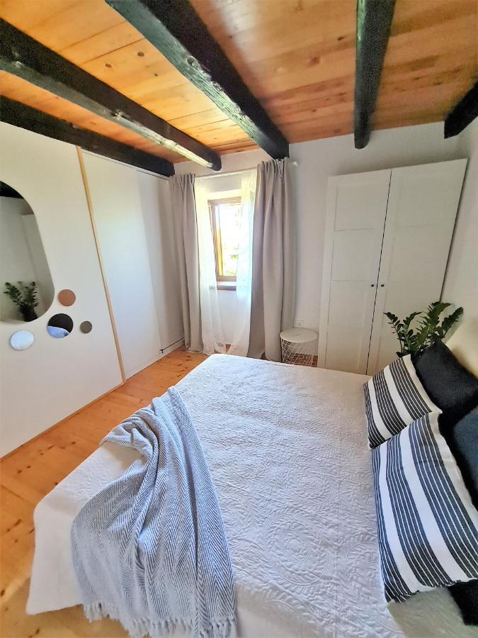 Stonehouse Ana With Jacuzzi Rovinj-Krmed Βίλα Εξωτερικό φωτογραφία